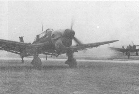 Иллюстрация к книге — Ju 87 «Stuka» часть 1 [pic_98.jpg]