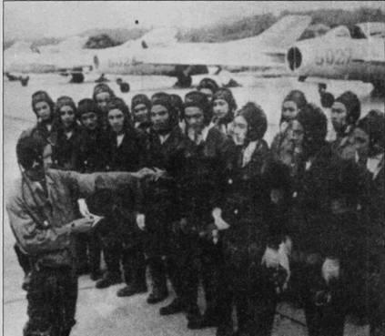 Иллюстрация к книге — Боевое применение МиГ-17 и МиГ-19 во Вьетнаме [pic_104.jpg]
