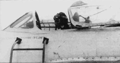 Иллюстрация к книге — Боевое применение МиГ-17 и МиГ-19 во Вьетнаме [pic_24.jpg]