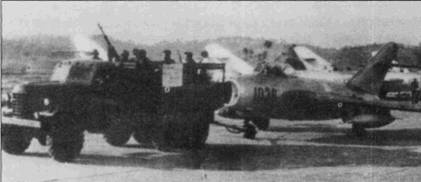 Иллюстрация к книге — Боевое применение МиГ-17 и МиГ-19 во Вьетнаме [pic_39.jpg]