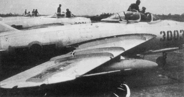 Иллюстрация к книге — Боевое применение МиГ-17 и МиГ-19 во Вьетнаме [pic_52.jpg]