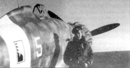 Иллюстрация к книге — Итальянские асы 1940-45 г. [pic_129.jpg]