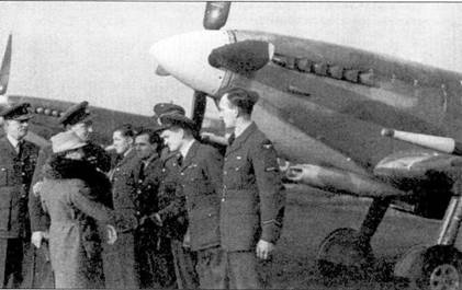 Иллюстрация к книге — Британские асы пилоты «Спитфайров» Часть 2 [pic_157.jpg]