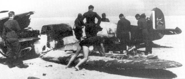 Иллюстрация к книге — Британские асы пилоты «Спитфайров» Часть 1 [pic_21.jpg]