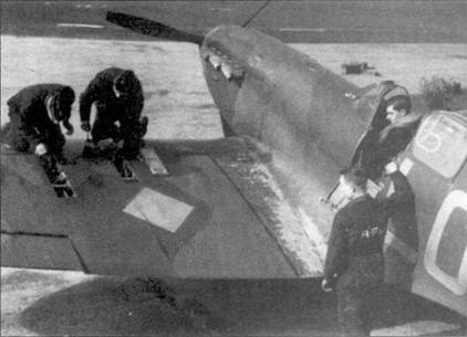 Иллюстрация к книге — Британские асы пилоты «Спитфайров» Часть 1 [pic_22.jpg]