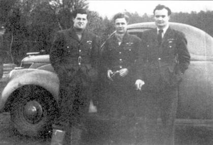 Иллюстрация к книге — Британские асы пилоты «Спитфайров» Часть 1 [pic_63.jpg]