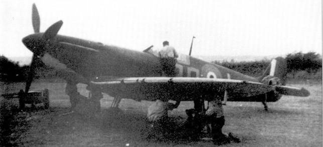 Иллюстрация к книге — Британские асы пилоты «Спитфайров» Часть 1 [pic_71.jpg]