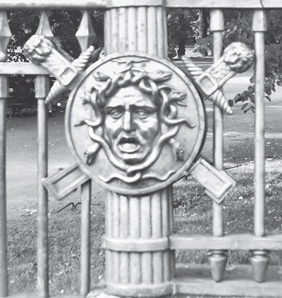 Иллюстрация к книге — Повести каменных горожан. Очерки о декоративной скульптуре Санкт-Петербурга [i_008.jpg]