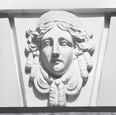 Иллюстрация к книге — Повести каменных горожан. Очерки о декоративной скульптуре Санкт-Петербурга [i_069.jpg]