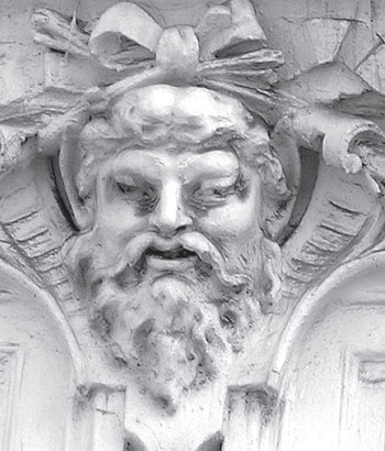 Иллюстрация к книге — Повести каменных горожан. Очерки о декоративной скульптуре Санкт-Петербурга [i_144.jpg]