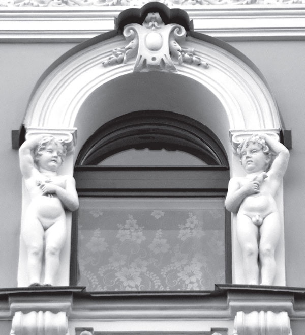 Иллюстрация к книге — Повести каменных горожан. Очерки о декоративной скульптуре Санкт-Петербурга [i_151.jpg]