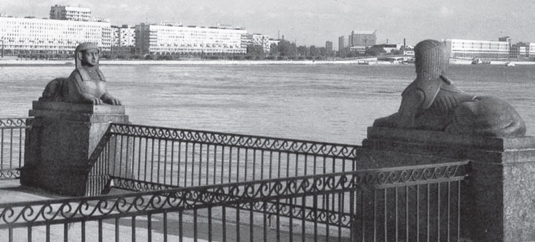 Иллюстрация к книге — Повести каменных горожан. Очерки о декоративной скульптуре Санкт-Петербурга [i_166.jpg]