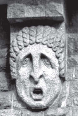 Иллюстрация к книге — Повести каменных горожан. Очерки о декоративной скульптуре Санкт-Петербурга [i_294.jpg]