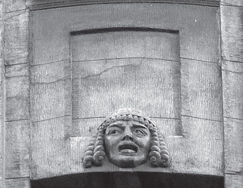 Иллюстрация к книге — Повести каменных горожан. Очерки о декоративной скульптуре Санкт-Петербурга [i_296.jpg]