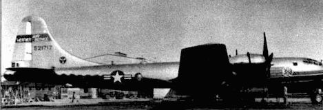 Иллюстрация к книге — B-29 Superfortress [pic_150.jpg]