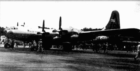 Иллюстрация к книге — B-29 Superfortress [pic_164.jpg]