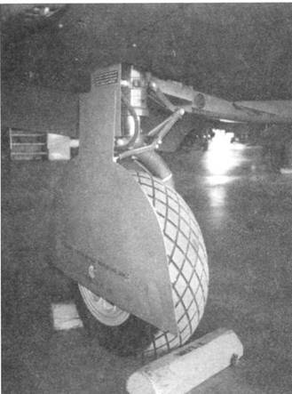 Иллюстрация к книге — Р-39 Airacobra. Модификации и детали конструкции [pic_199.jpg]