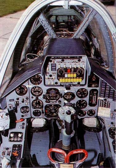 Иллюстрация к книге — Су-25 «Грач» [pic_140.jpg]