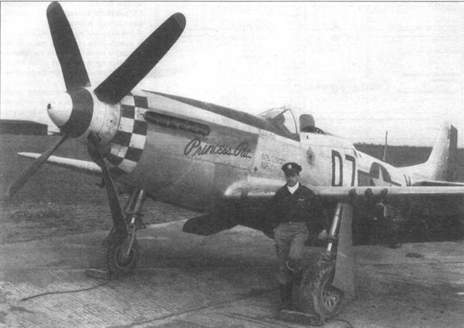 Иллюстрация к книге — «Мустанги» над Рейхом [pic_70.jpg]