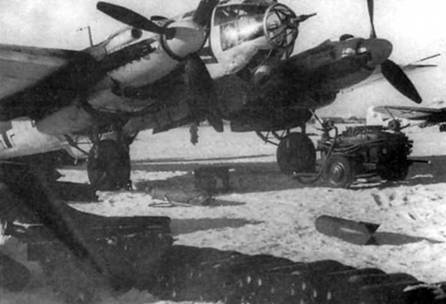 Иллюстрация к книге — Heinkel He 111. Фотоархив [pic_100.jpg]