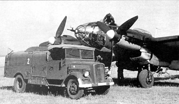 Иллюстрация к книге — Heinkel He 111. Фотоархив [pic_113.jpg]