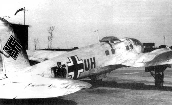 Иллюстрация к книге — Heinkel He 111. Фотоархив [pic_182.jpg]