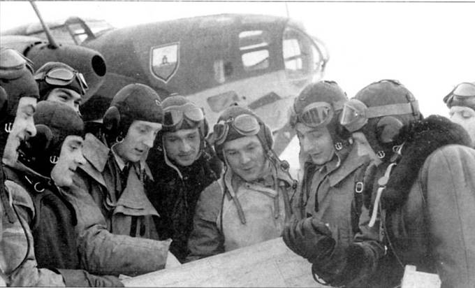 Иллюстрация к книге — Heinkel He 111. Фотоархив [pic_23.jpg]