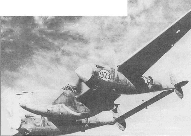 Иллюстрация к книге — Р-38 Lightning Фотоархив [pic_82.jpg]