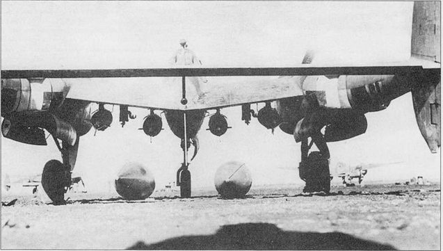 Иллюстрация к книге — Р-38 Lightning Фотоархив [pic_97.jpg]