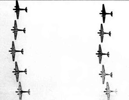 Иллюстрация к книге — Savoia Marchetti S.79 Фотоархив [pic_109.jpg]