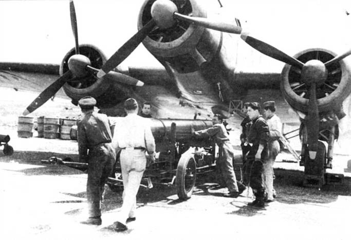 Иллюстрация к книге — Savoia Marchetti S.79 Фотоархив [pic_138.jpg]