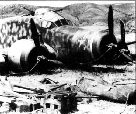 Иллюстрация к книге — Savoia Marchetti S.79 Фотоархив [pic_144.jpg]