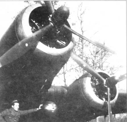 Иллюстрация к книге — Savoia Marchetti S.79 Фотоархив [pic_158.jpg]