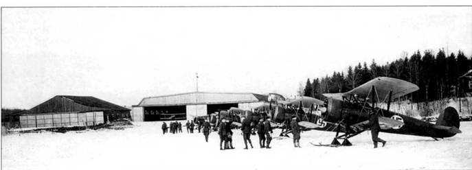 Иллюстрация к книге — ВВС Финляндии 1939-1945 Фотоархив [pic_10.jpg]