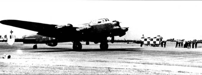 Иллюстрация к книге — Avro Lancaster [pic_112.jpg]
