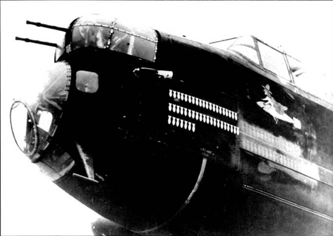 Иллюстрация к книге — Avro Lancaster [pic_35.jpg]