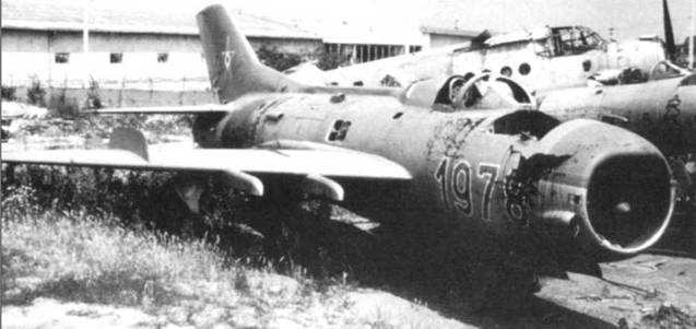 Иллюстрация к книге — МиГ-19 [pic_115.jpg]