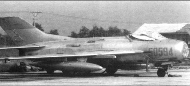 Иллюстрация к книге — МиГ-19 [pic_116.jpg]