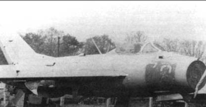 Иллюстрация к книге — МиГ-19 [pic_22.jpg]