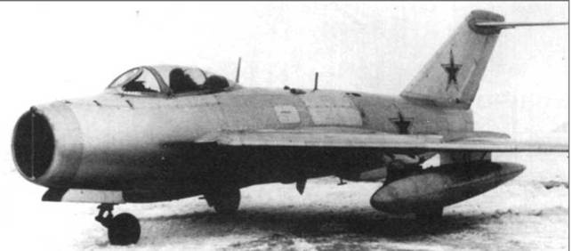 Иллюстрация к книге — МиГ-19 [pic_5.jpg]