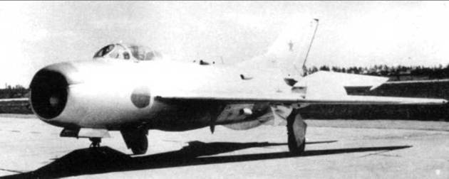 Иллюстрация к книге — МиГ-19 [pic_69.jpg]