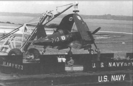 Иллюстрация к книге — F4U Corsair [pic_236.jpg]