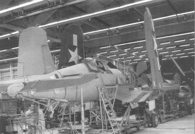 Иллюстрация к книге — F4U Corsair [pic_42.jpg]