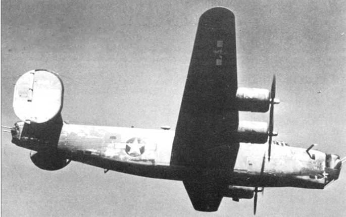 Иллюстрация к книге — B-24 Liberator [pic_198.jpg]