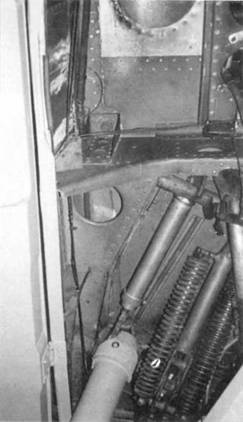 Иллюстрация к книге — Не 162 Volksjager [pic_120.jpg]