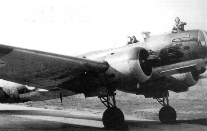 Иллюстрация к книге — Ил-4 [pic_44.jpg]