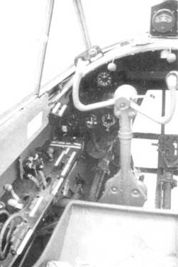 Иллюстрация к книге — Пе-2 [pic_126.jpg]