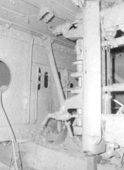 Иллюстрация к книге — Пе-2 [pic_190.jpg]