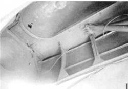 Иллюстрация к книге — Пе-2 [pic_229.jpg]