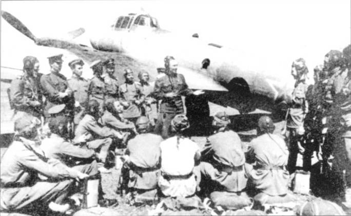 Иллюстрация к книге — Пе-2 [pic_267.jpg]